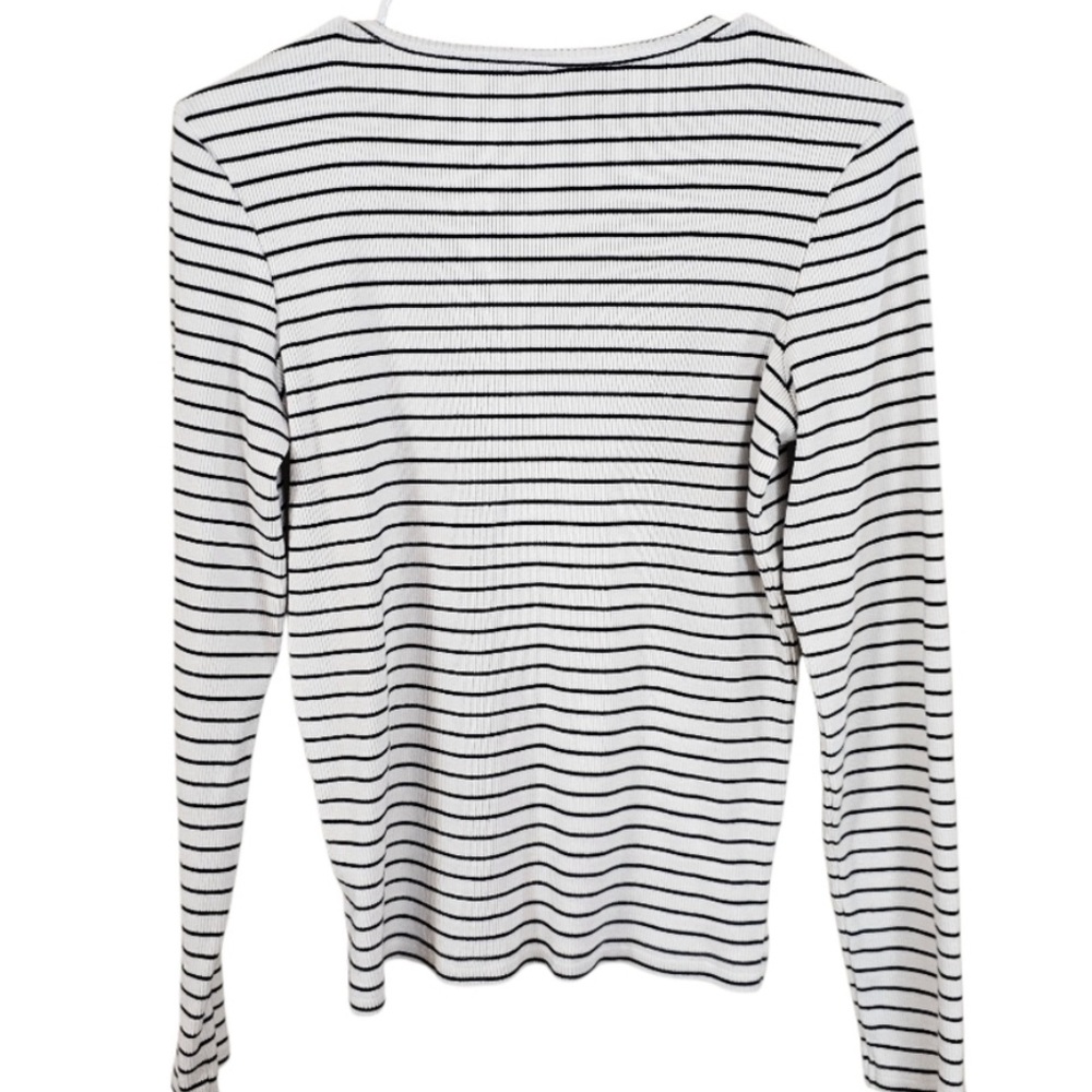 Pact Black and White Striped Long Sleeve Top
Size small - Picture 3 of 6